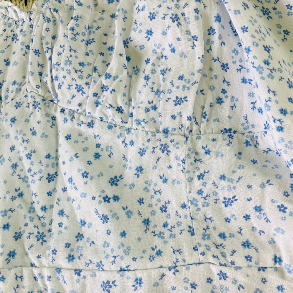 Hollister‎ Babydoll Mini Sundress White Blue Ditsy Floral Lined Ruffle (Size L) - Picture 8 of 14